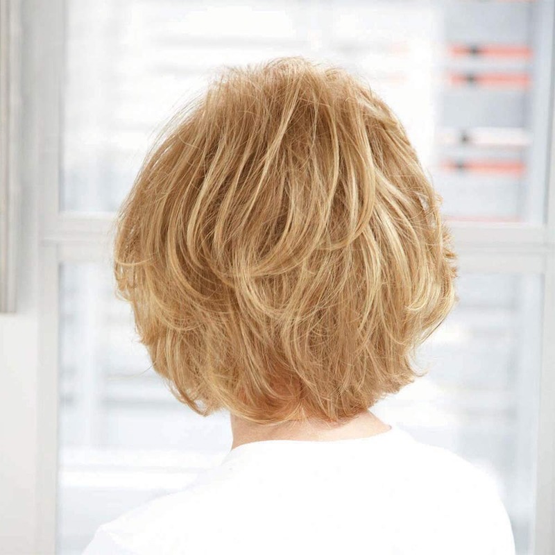 Blonde Wigs for Women Healthy Synthetic Fiber Layered Wig Side Part